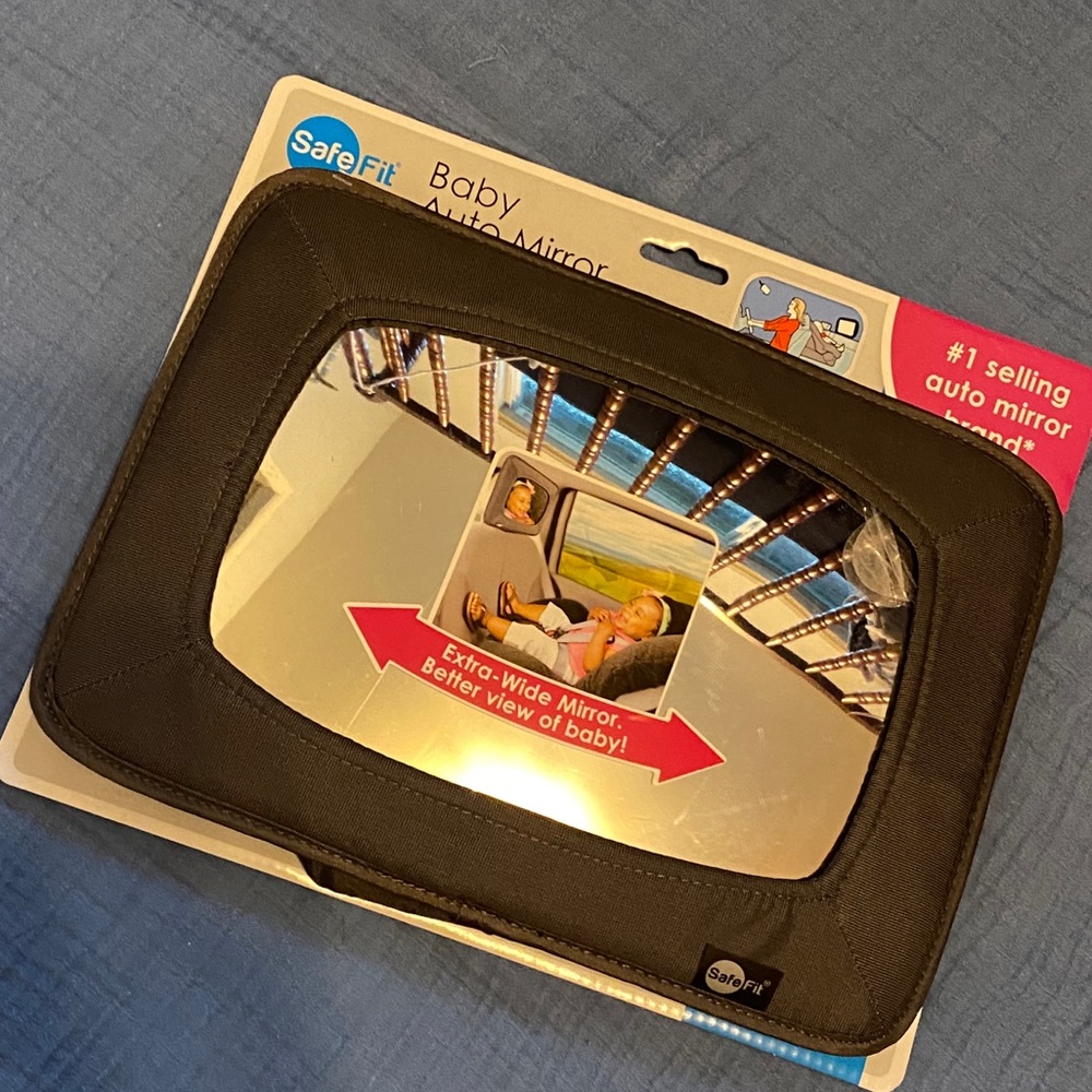 SafeFit Baby Mirror for Car NWT